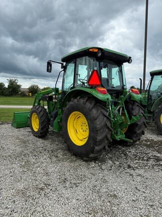 Image of John Deere 5100M equipment image 2