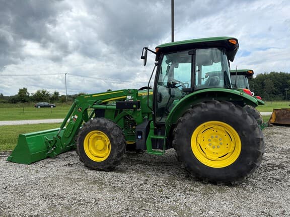 Image of John Deere 5100M equipment image 1