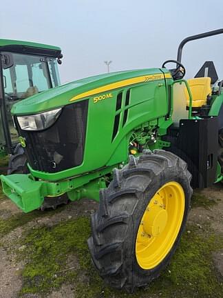 Image of John Deere 5100ML equipment image 1