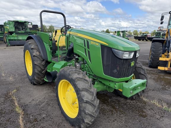 Image of John Deere 5100ML equipment image 4