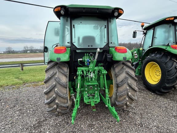 Image of John Deere 5100M equipment image 2