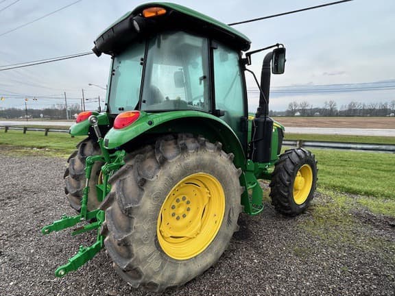Image of John Deere 5100M equipment image 1