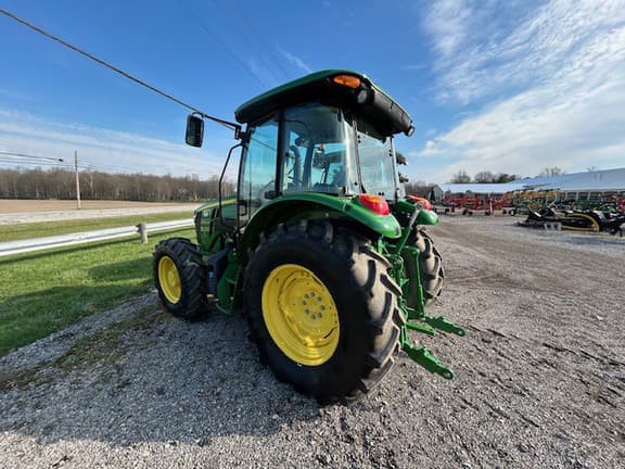 Image of John Deere 5100M equipment image 2