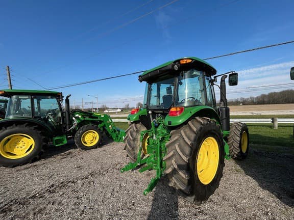 Image of John Deere 5100M equipment image 3