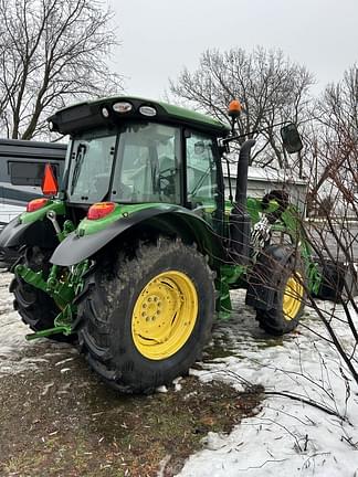 Image of John Deere 5100R equipment image 1