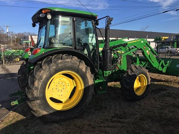 Image of John Deere 5115M equipment image 1