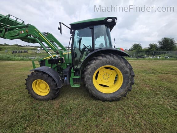 Image of John Deere 5115M equipment image 1