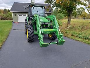 Main image John Deere 5115M 11