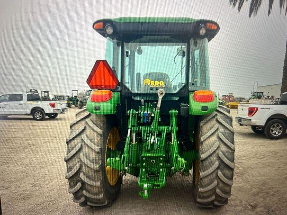 Image of John Deere 5115M equipment image 3