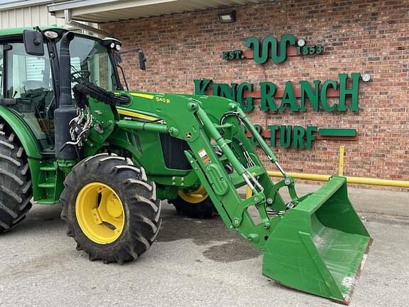 Image of John Deere 5115R equipment image 2