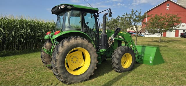 Image of John Deere 5115R equipment image 4