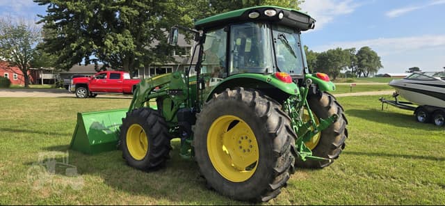 Image of John Deere 5115R equipment image 2