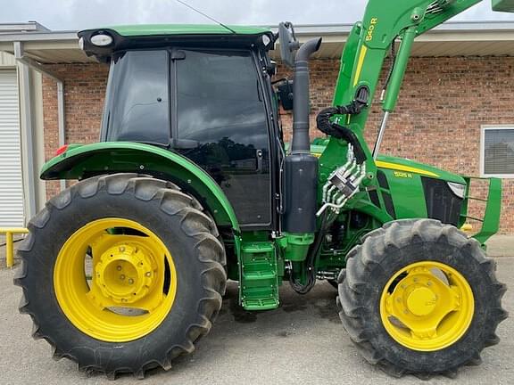 Image of John Deere 5125R equipment image 2