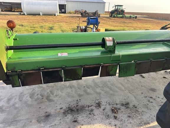 Image of John Deere 520 equipment image 2