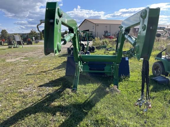 Image of John Deere 540M equipment image 2