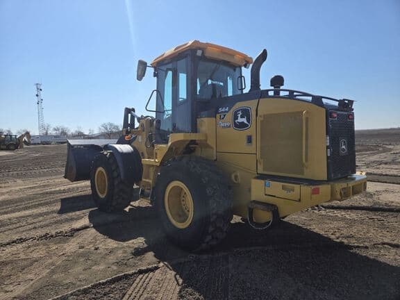 Image of John Deere 544P equipment image 2