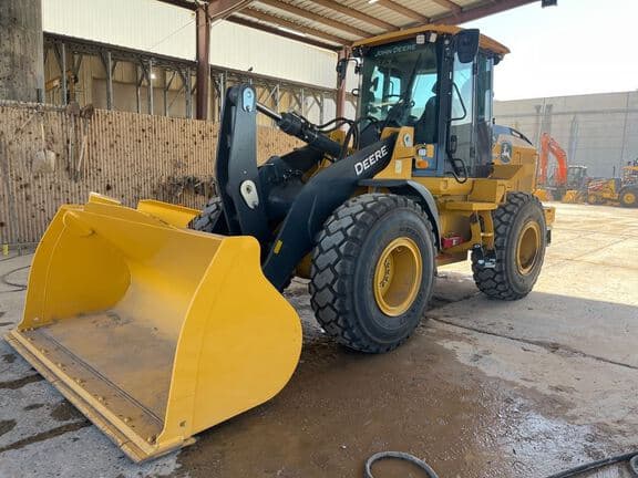 Image of John Deere 544P Primary image
