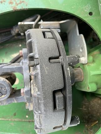 Image of John Deere 560M equipment image 3