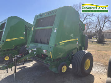 Main image John Deere 560M