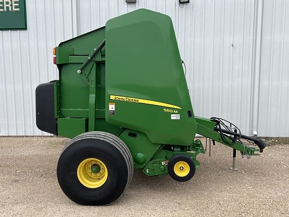 Image of John Deere 560M equipment image 3