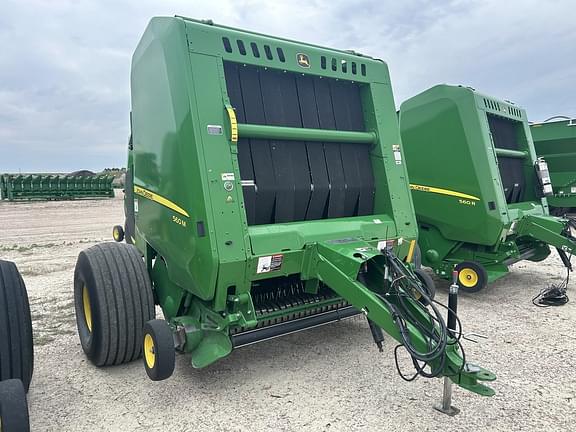Image of John Deere 560M Primary image