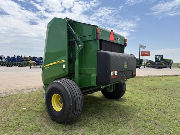 Image of John Deere 560M equipment image 2