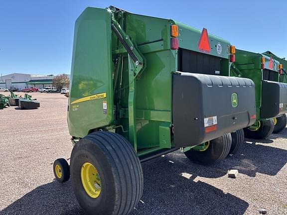 Image of John Deere 560M equipment image 1
