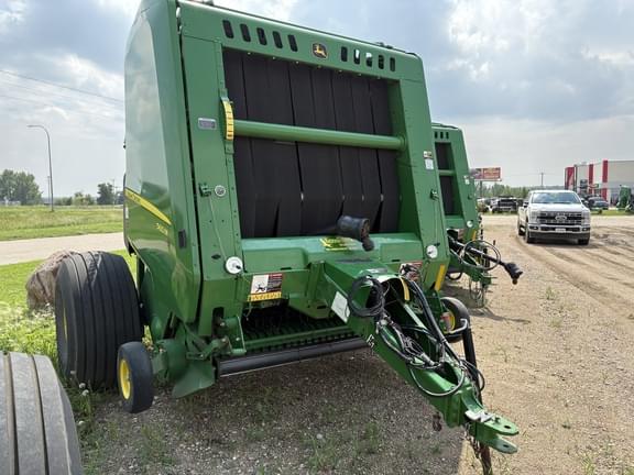 Image of John Deere 560M equipment image 1