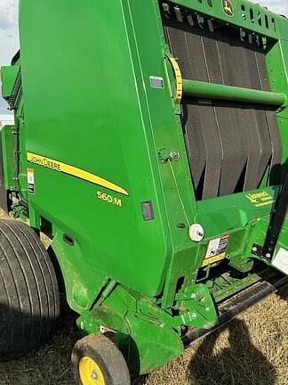 Image of John Deere 560M equipment image 3