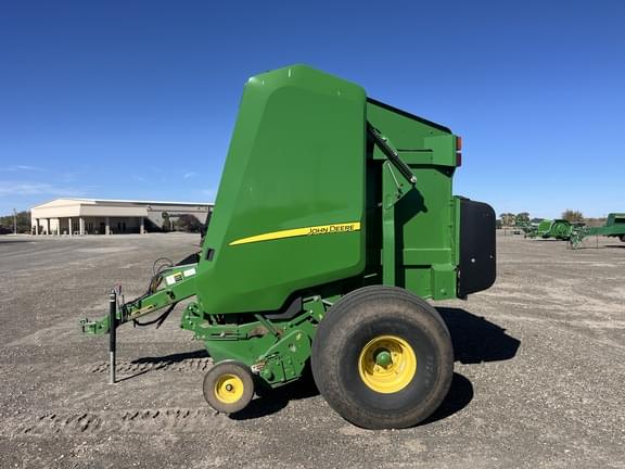 Image of John Deere 560M equipment image 1