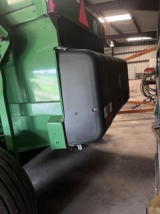 Image of John Deere 560M equipment image 4