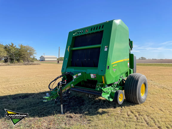 Main image John Deere 560M