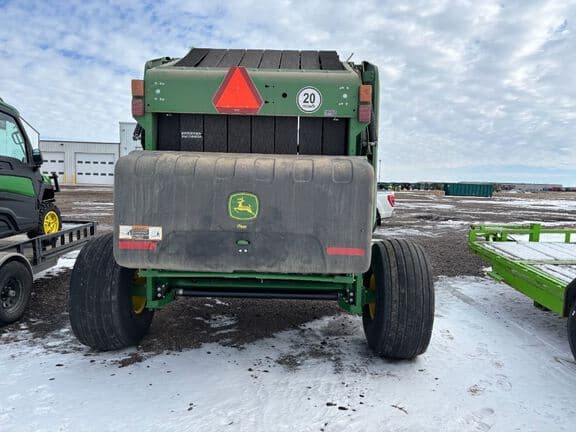 Image of John Deere 560M equipment image 3