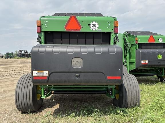 Image of John Deere 560M equipment image 4