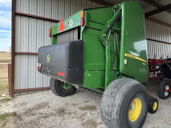 Image of John Deere 560M equipment image 3