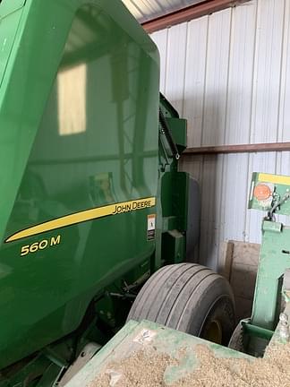 Image of John Deere 560M equipment image 4