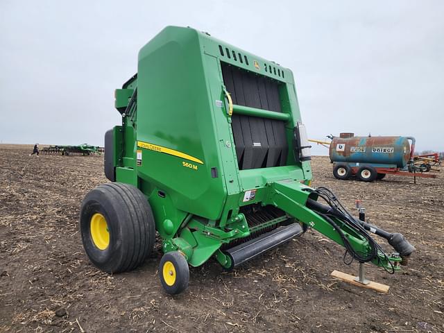 Image of John Deere 560M equipment image 2