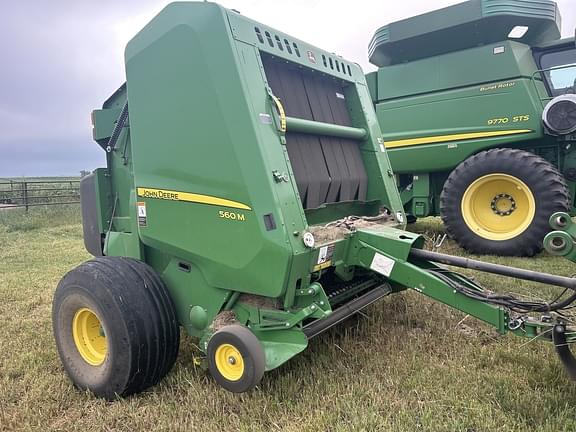 Image of John Deere 560M equipment image 2