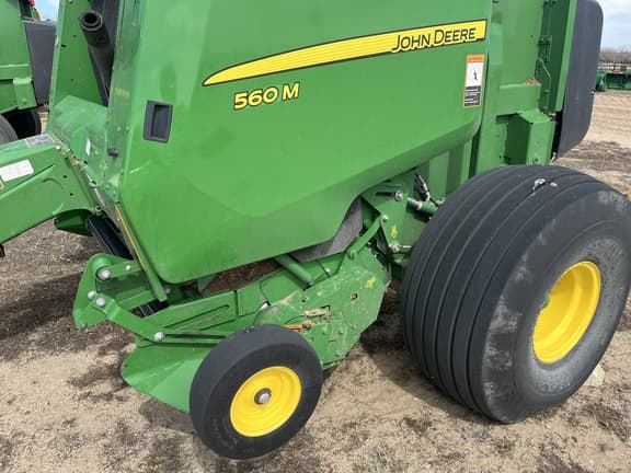 Image of John Deere 560M equipment image 1