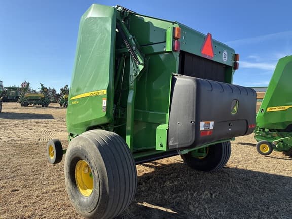 Image of John Deere 560M equipment image 1