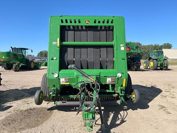 Image of John Deere 560M equipment image 1