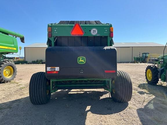 Image of John Deere 560M equipment image 4