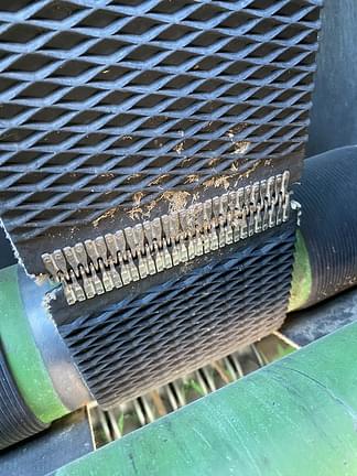 Image of John Deere 560M equipment image 4