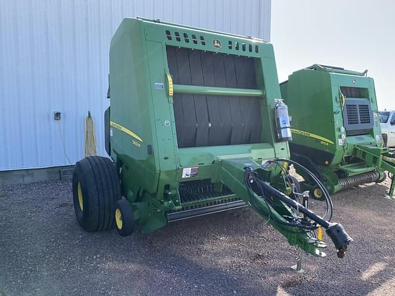 Image of John Deere 560M equipment image 1