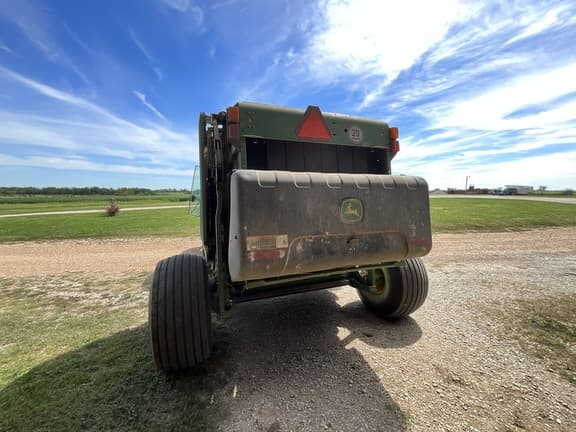 Image of John Deere 560M equipment image 3