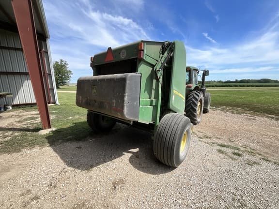 Image of John Deere 560M equipment image 4