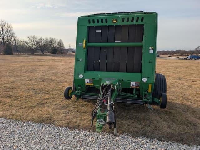 Image of John Deere 560M equipment image 1
