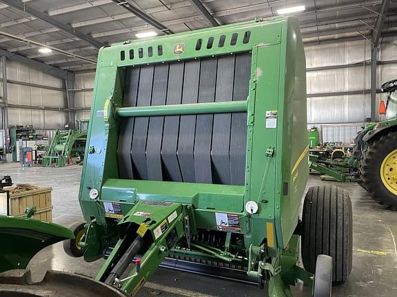 Image of John Deere 560M equipment image 4