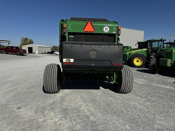 Image of John Deere 560M equipment image 3