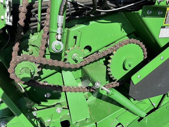 Image of John Deere 560M equipment image 3